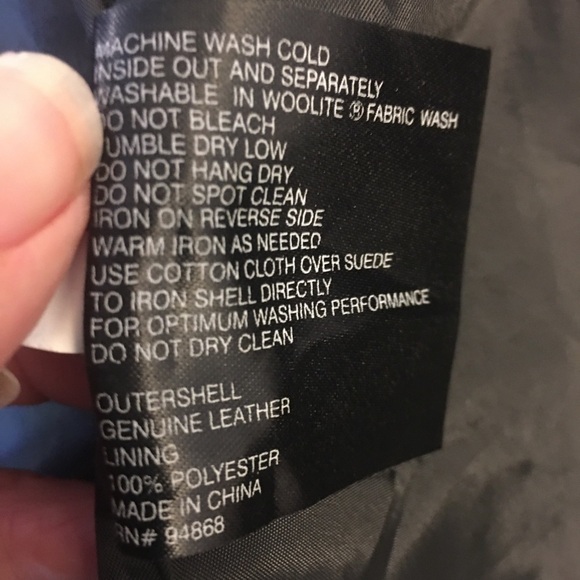 Bernardo genuine suede leather jacket with pockets. - Picture 6 of 6